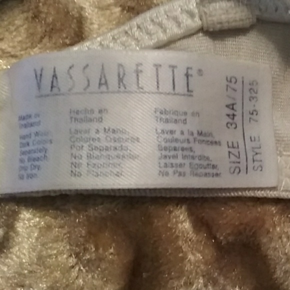 Vassarette Push up bra 34A - Picture 2 of 3